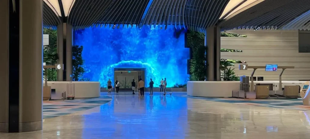 Singapore Changi Airport t2 Electronic Waterfall Features