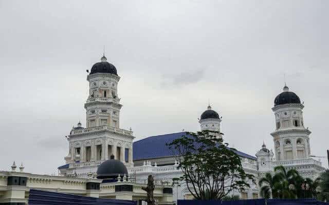 Sultan Abu Bakar State Mosque In Johor Bahru, Malaysia - It is situated on a hill, with a bird eye's view of the straits of Johor
